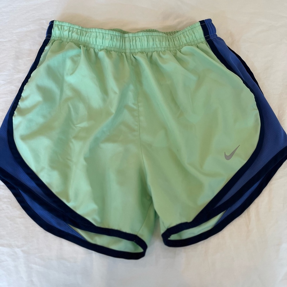 Nike Women’s Dri-FIT Running Shorts, Mint Green, Size S